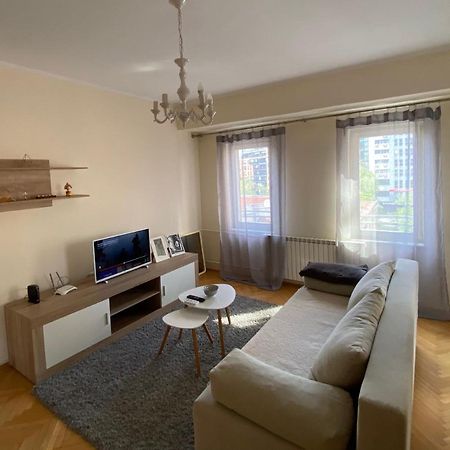M&C Central Apartment Скопье Экстерьер фото