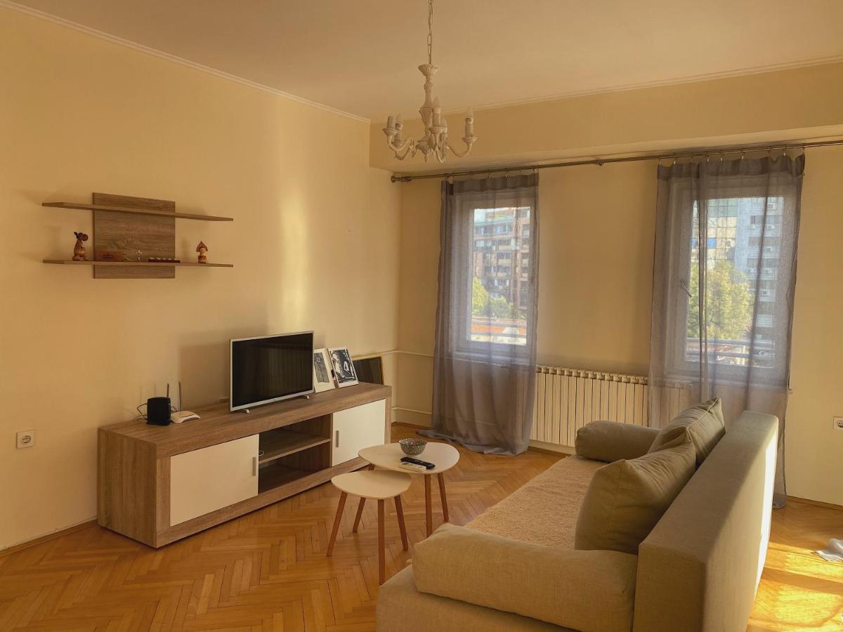 M&C Central Apartment Скопье Экстерьер фото