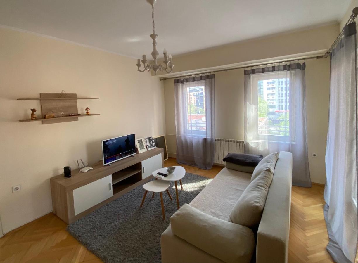 M&C Central Apartment Скопье Экстерьер фото
